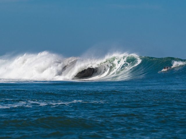 Où faire réparer sa combinaison de surf gratuitement ?