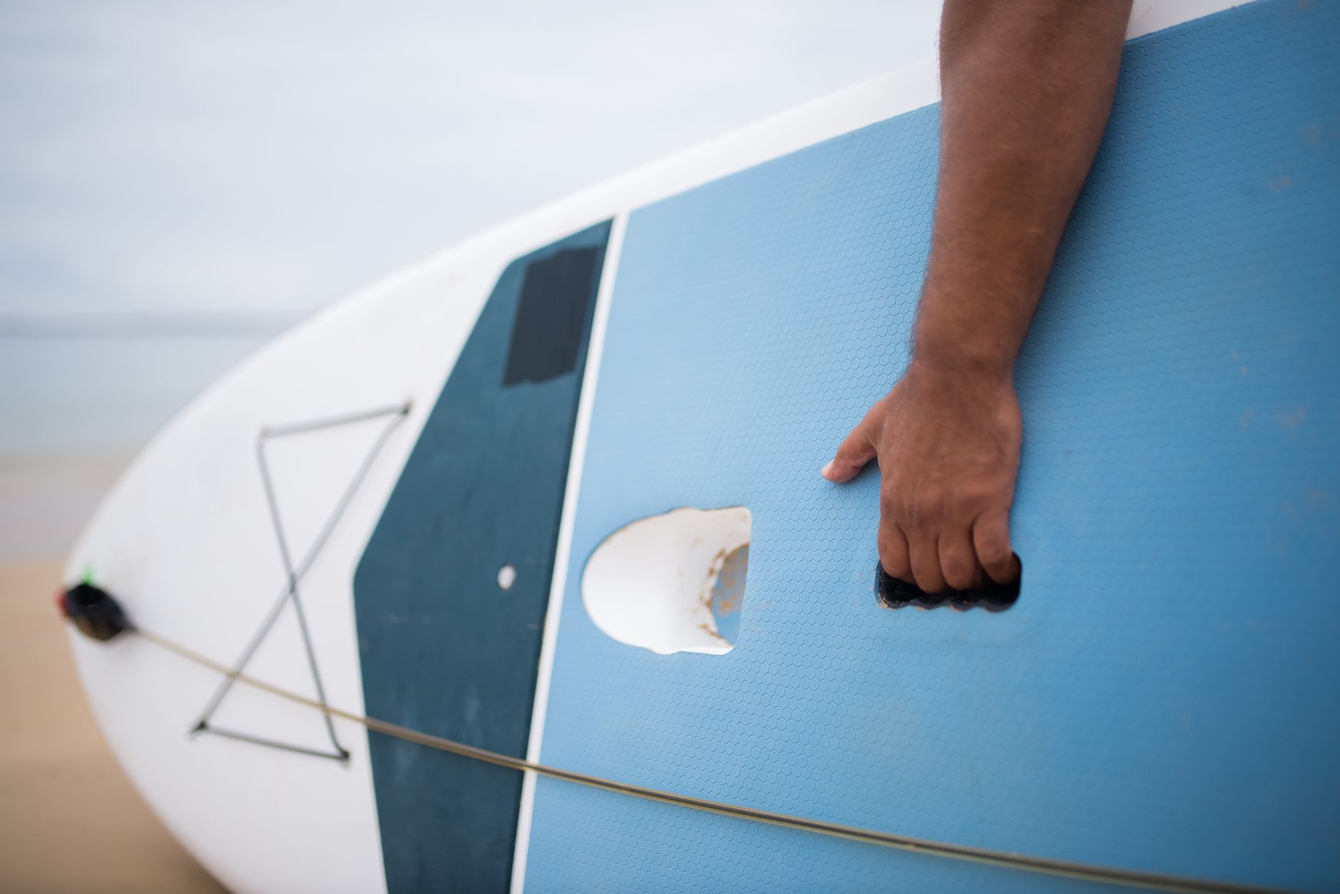 Tutoriel de réparation de ding simple pour planche de surf